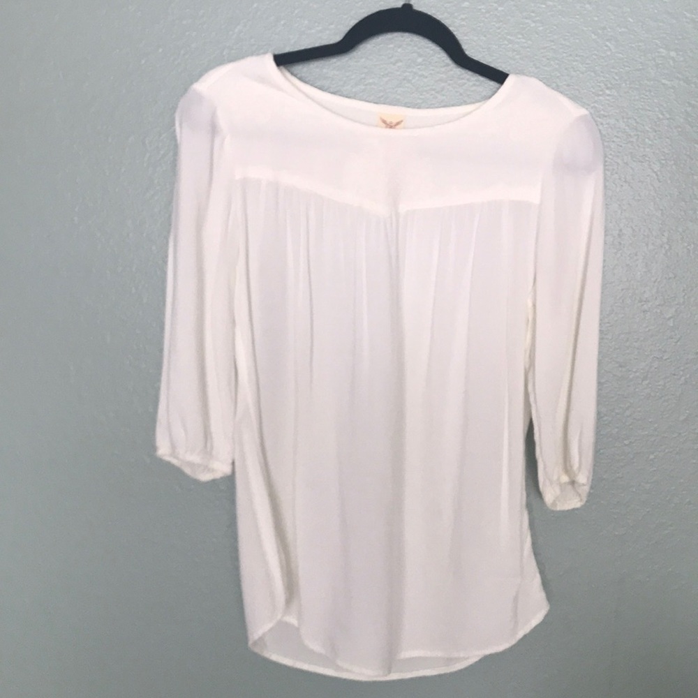 Faded Glory Cream White 3/4 Sleeve Blouse.